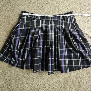 Colectif purple and black pleated mini skirt size uk16